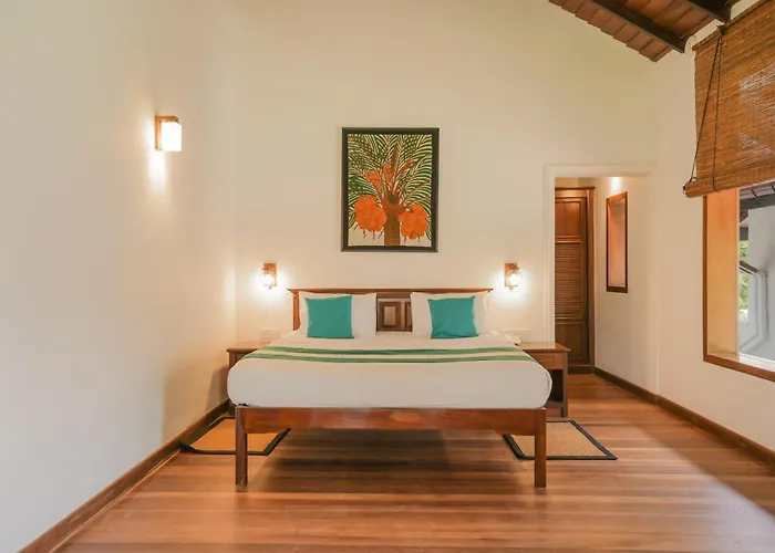 Hibiscus Beach Hotel & Villas